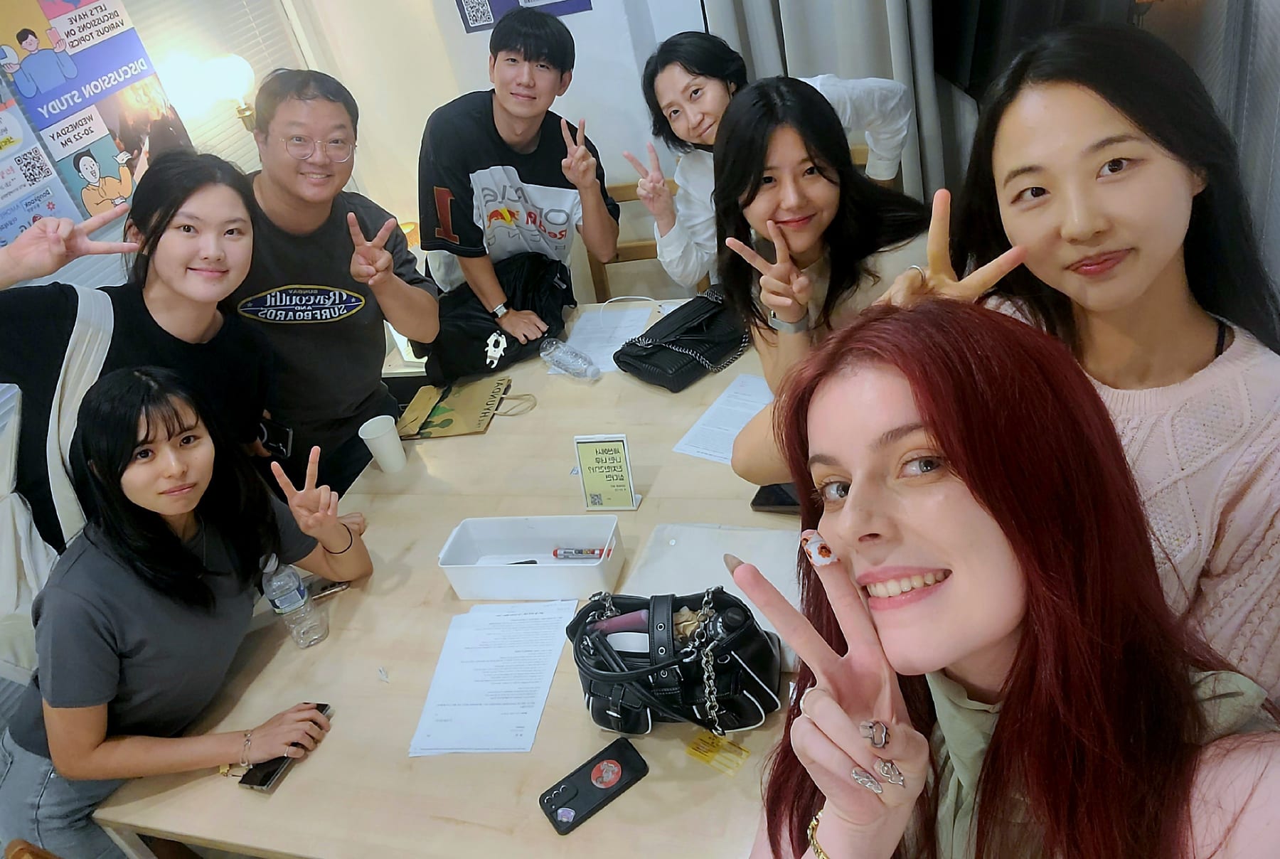 원투스픽 실제 활동 사진: 한 테이블에서 시작된 새로운 대화